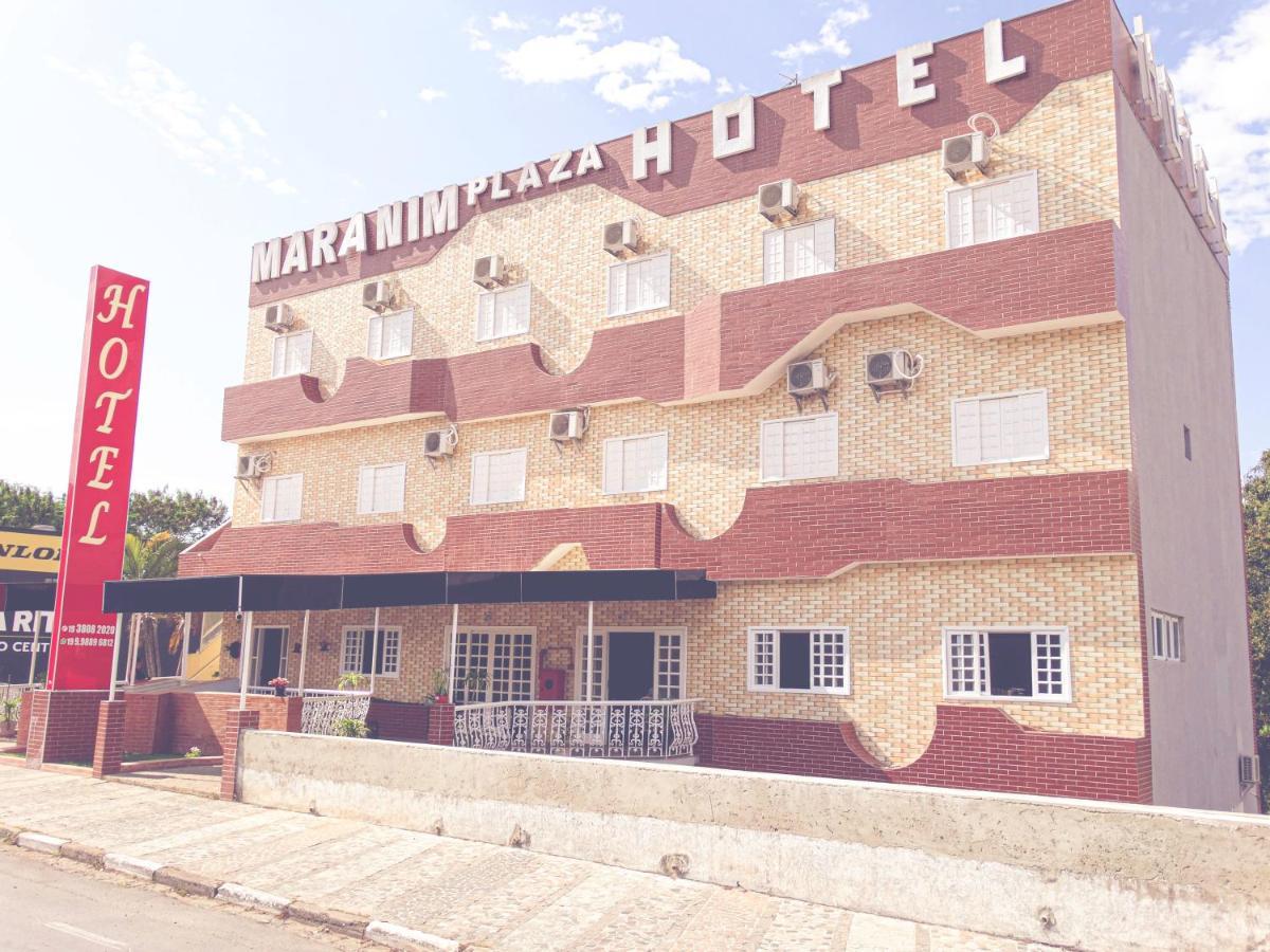 Maranim Plaza Hotel Amparo  Buitenkant foto